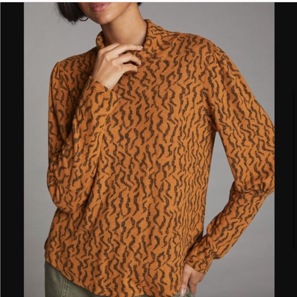 Anthropologie Tops - ✨5/$25 Anthropologie turtleneck size small
